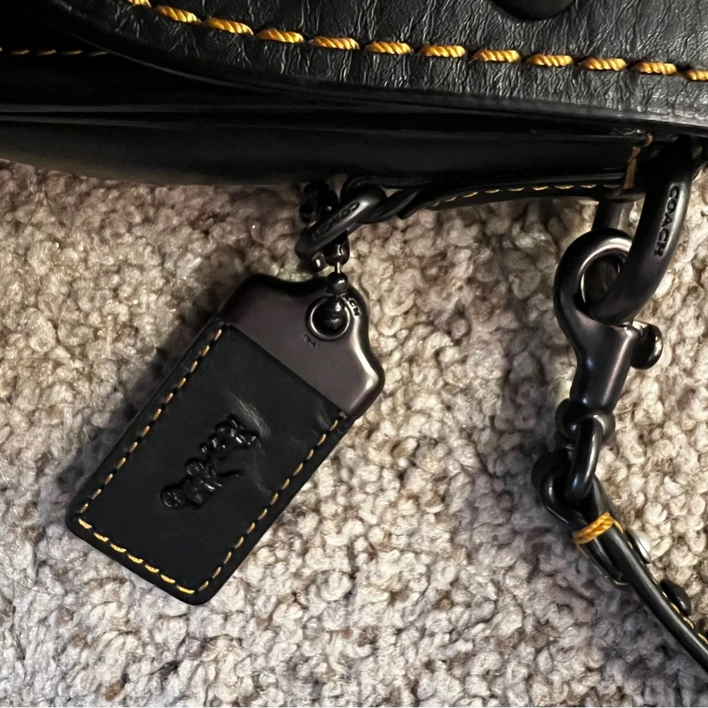Coach VINTAGE Black Leather Crossbody Bag with Studs and‎ Pearls